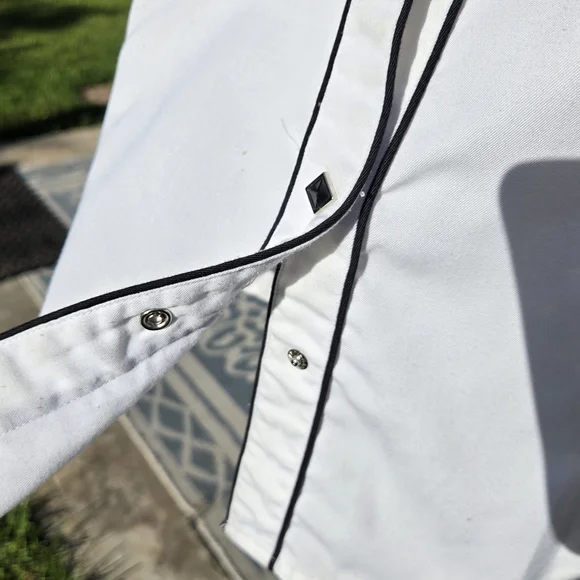 SCULLY WOMEN'S ROSE EMBROIDERED White/Black WESTERN SHIRT M - Picture 8 of 11